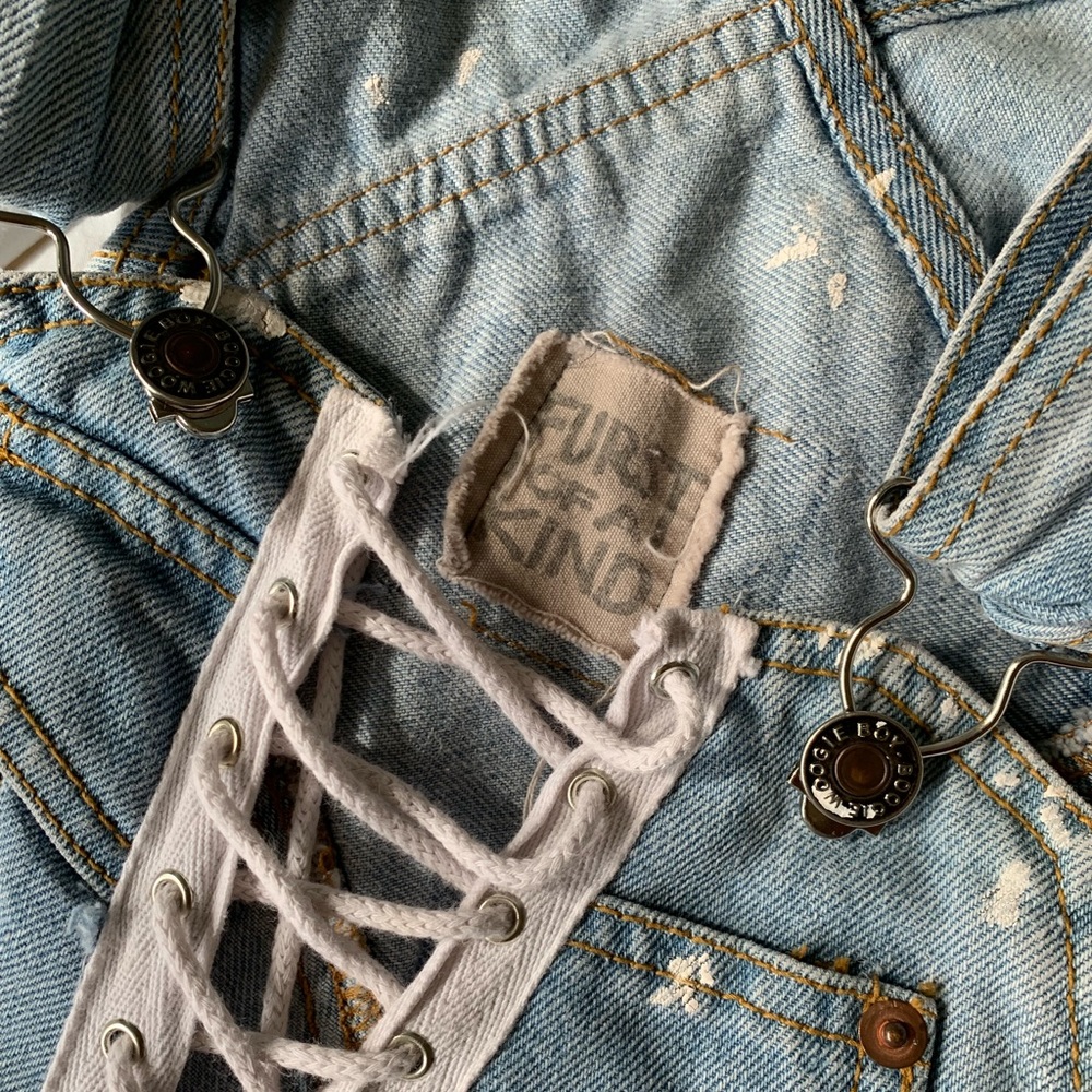 Carmar furst of a kind star print short overalls